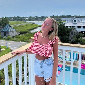 Meet your Posher, Katherine